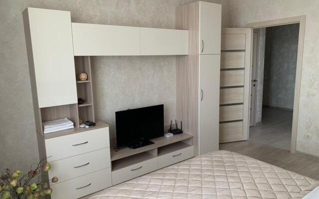 Апартаменты 1 Комнатные Возле Роял Парка