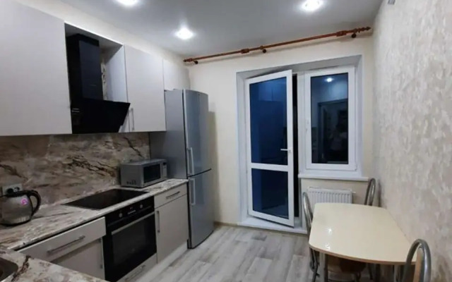 S Shikapnym Vidom Na Kamu Flat