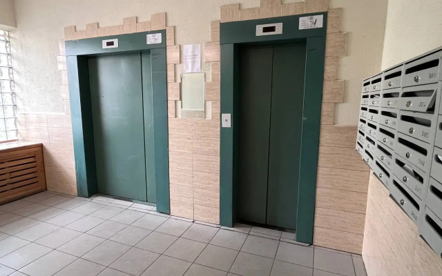 Prostornaya u Metro Zvezdnaya i Aeroporta Flat
