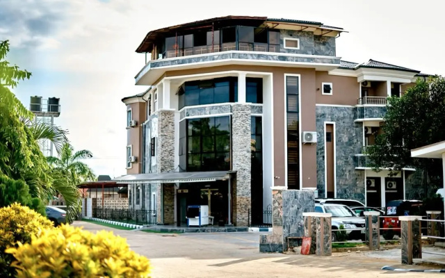 Отель Madina Residences