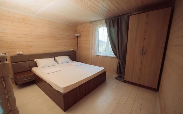 Dom U Podnozhiya Gor Guest house
