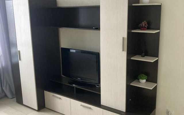 Belaya Alleya Flat