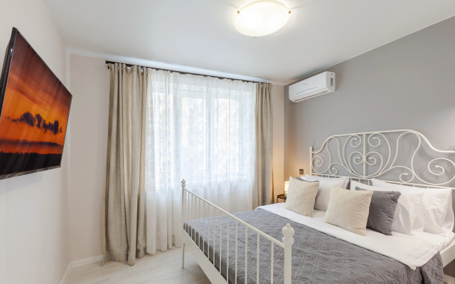 Evrodvushka RentPlaza klassa LUX Apartments