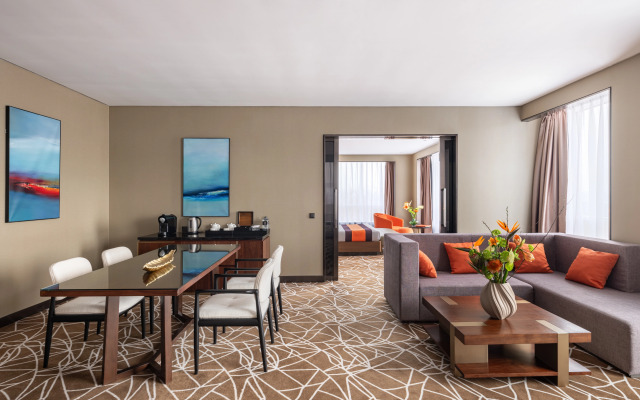 Tigre de Cristal Resort & Casino