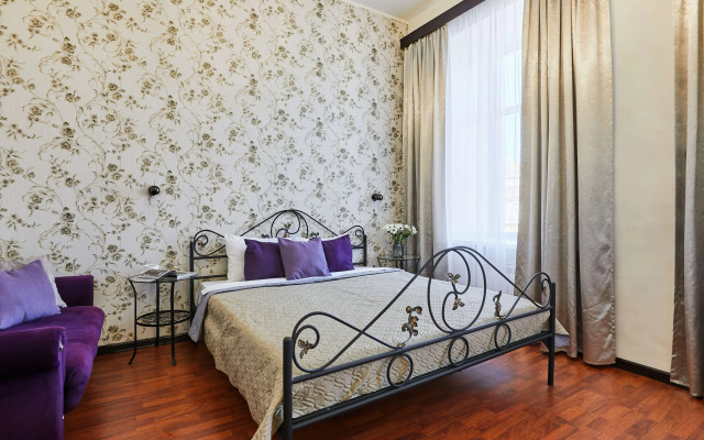 FlatStay Podyezdnoy 17 Apartments