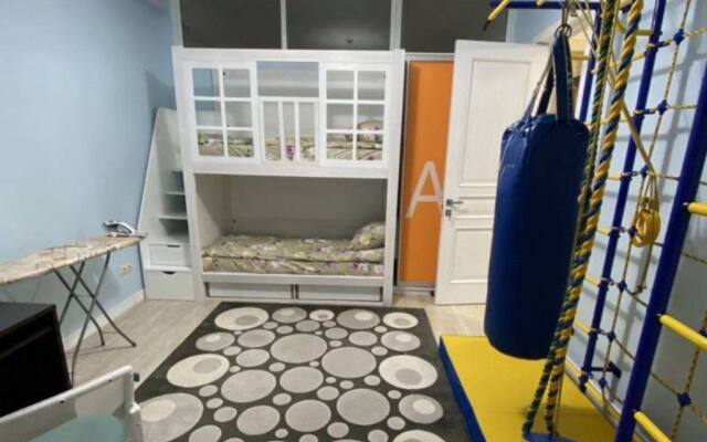 Na Khalilova s vidom na more Flat