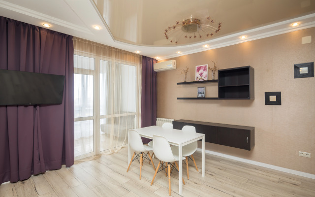 Studiya Per B Khmelnitskogo Flat