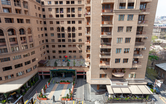 On Buzand Street 17-85 Apartments