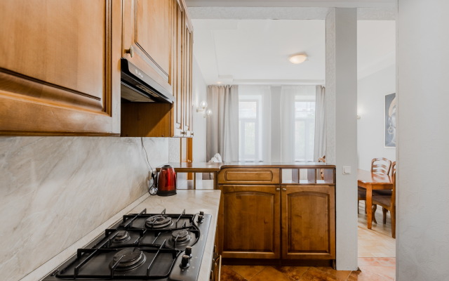 Апартаменты SpbStay с сауной на Невском проспекте 90