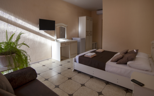 Aloiza Guest House