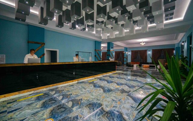 Senza Garden Holiday Club Hotel