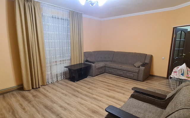 Квартира на Кырджалийской 8