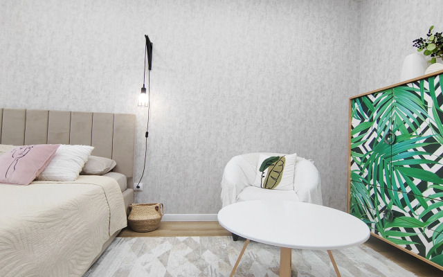 Uyutnaya s Beskontaktnym Zaseleniem v Centre Goroda Flat
