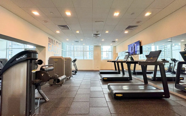 Апартаменты The Lofts Downtown Views