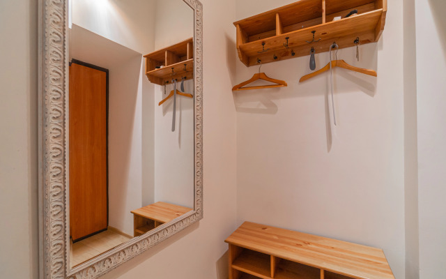 Квартира Двухкомнатная квартира в центре города