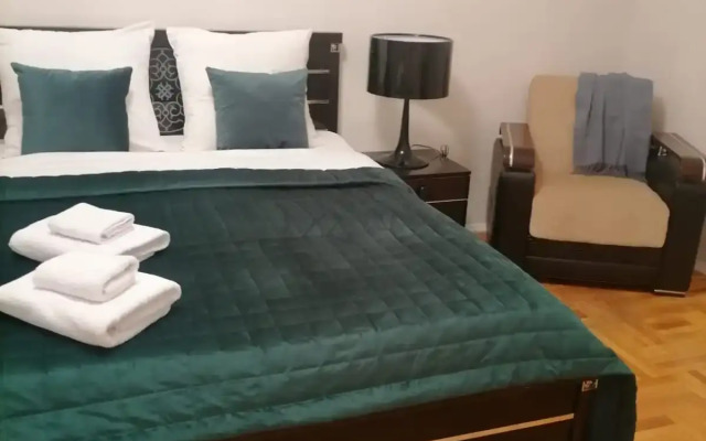 Квартира Уютная для Большой Компании Напротив Аквапарка