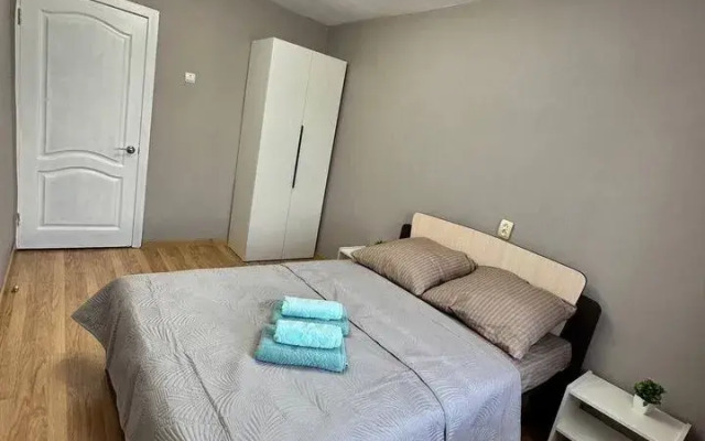 Na Ulitse Prirechnaya 8 Flat
