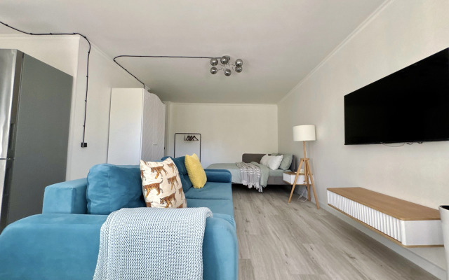 Апартаменты Уютная Студия с новым ремонтом на 1905 года