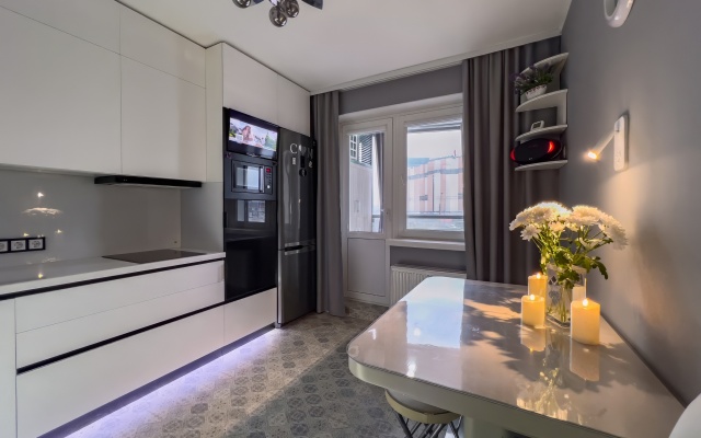 Квартира у Метро и Ладожского Вокзала