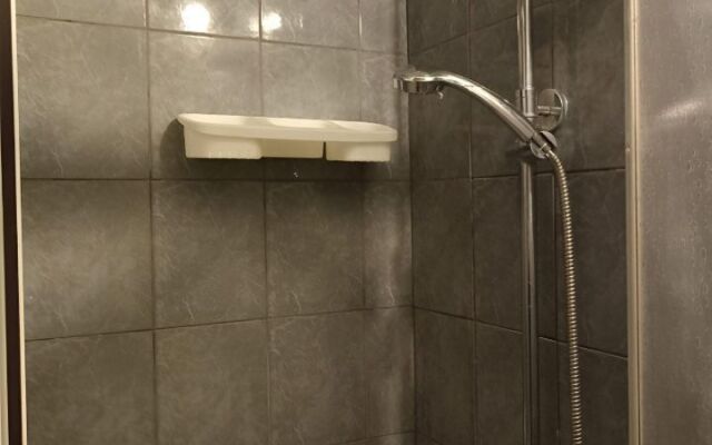 Квартира с высокими потолками в центре Волгограда