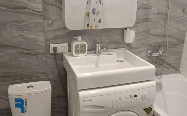 Апартаменты Комфортная студия Green Дом