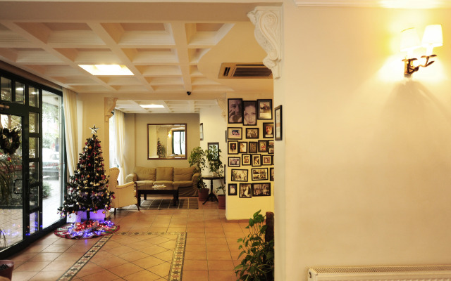 Ustun Alsancak Hotel