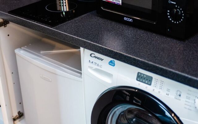 Апартаменты Мантулинская 10 (04)