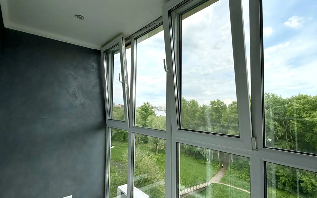 na Komsomolskoy Flat