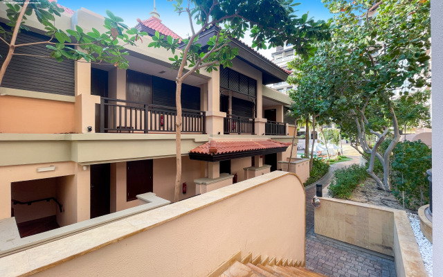 Апартаменты Bnbmehomes Stylish & Spacious 1-Bedroom Retreat G15