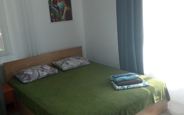 Na 50 Let Oktyabrya, 101 Apartments