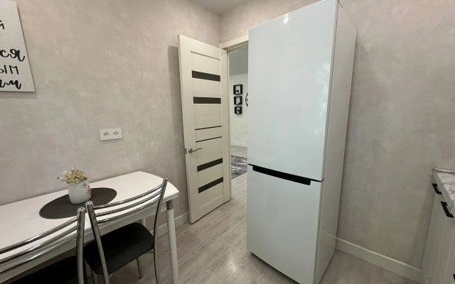 Dvukhkomnatnaya V Tsentre Goroda Flat
