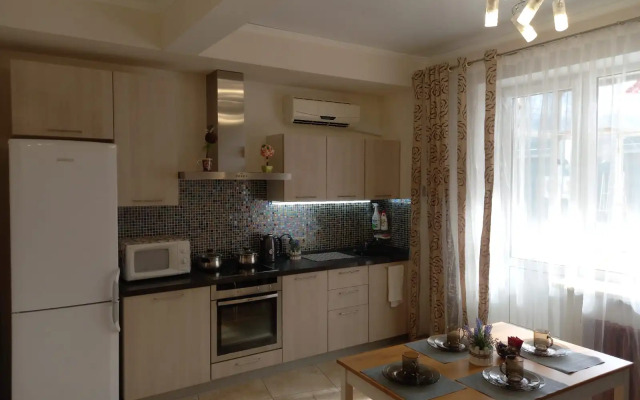 Uyutnaya Flat