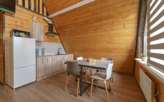 Частный дом Семейный афрейм с баней и бассейном у реки