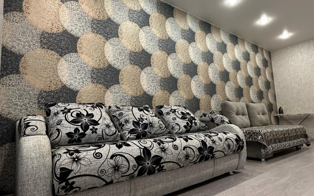 Na Chekhova 193 Flat
