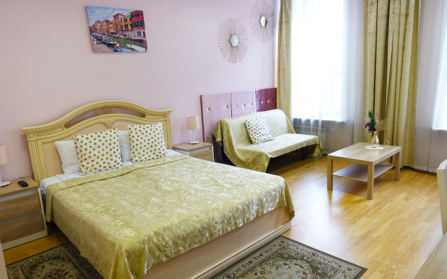 Venice on Nevsky Living Quarters