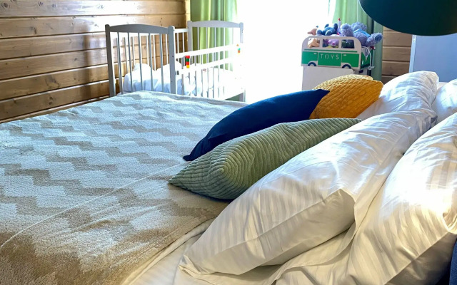 Частный дом дизайнерский великолепной уличной территорией