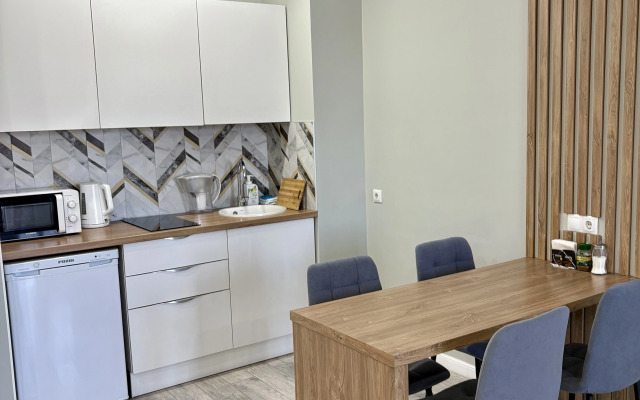 na Smolina. 61 (Green-room) Apartments