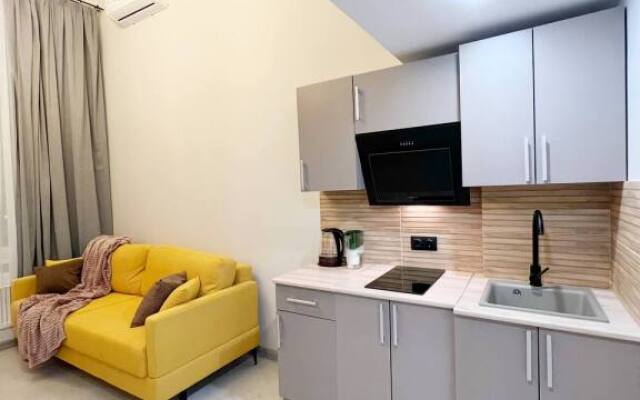 Apartamenty Lucky Room v istoricheskom tsentre goroda