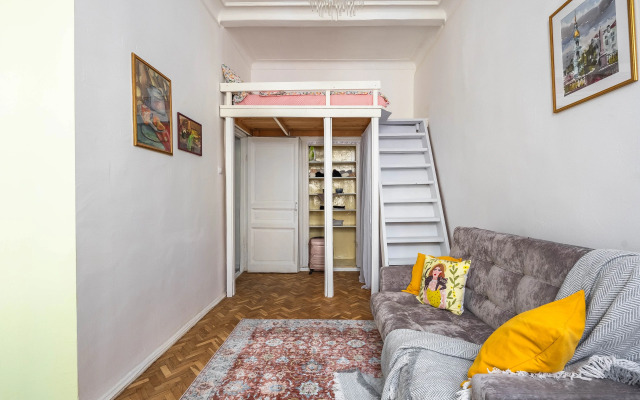 Апартаменты MyHomeYourHome на Некрасова 1\38