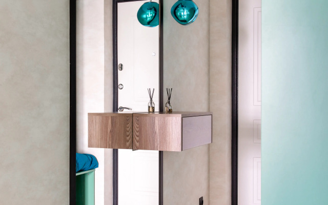 Fox Homes Apartment Designer apartment near the shopping center Horizont and Rostvertol