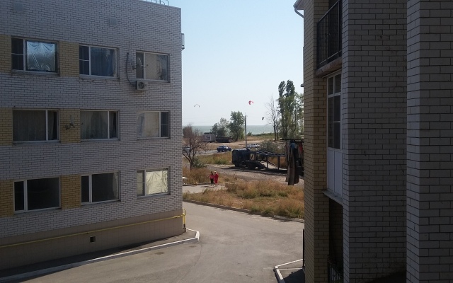 Na Admirala Kryuysa Apartments