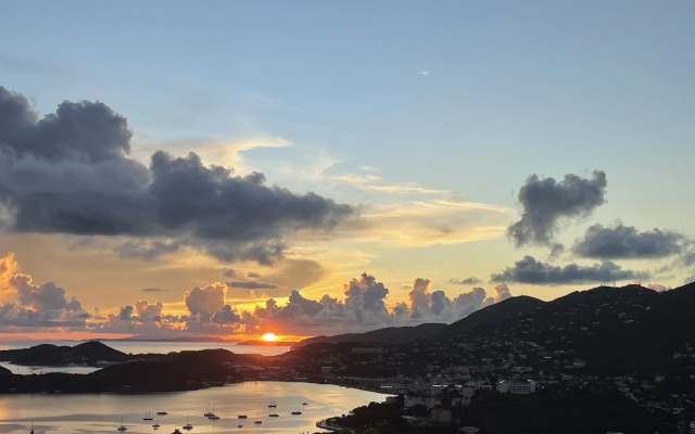 Boundless Bliss Hotel