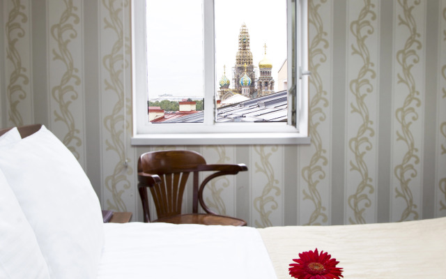 Moika 5 Hotel