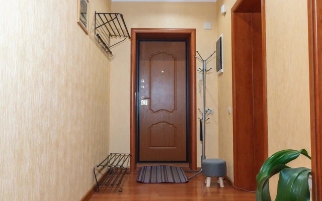 Prostornaya Na Gubkina with two double beds Flat