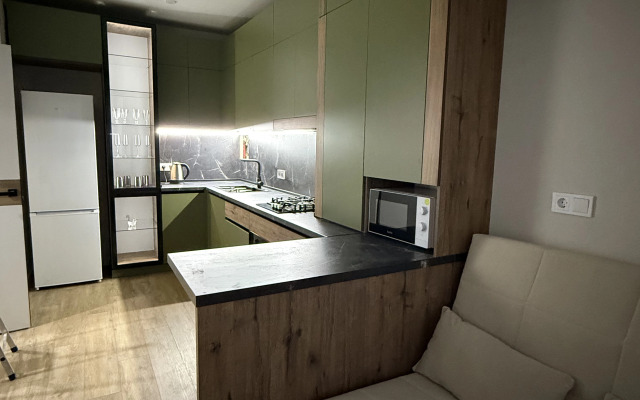 Premialnaya S Dizaynerskim Remontom Flat