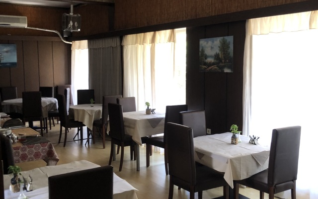 Hotel Kekrops