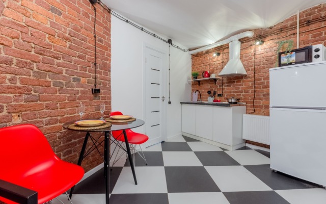 Апартаменты на Набережной Макарова 16 (1)