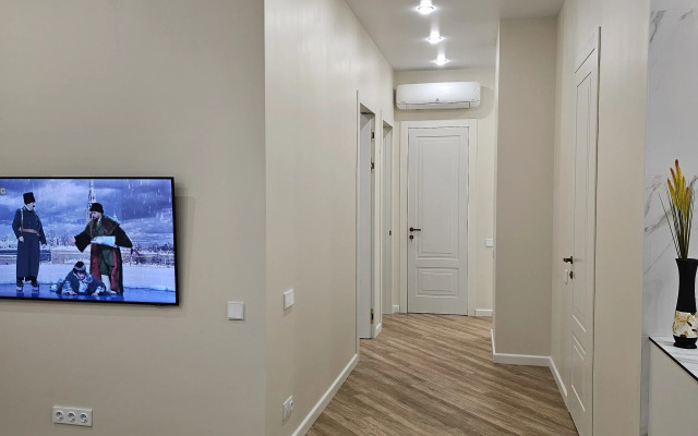 Sovremennaya 3-Komnatnaya v Tsentre Vladivostoka Flat