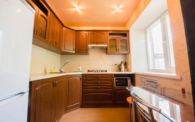 S sovremennym interyerom Flat