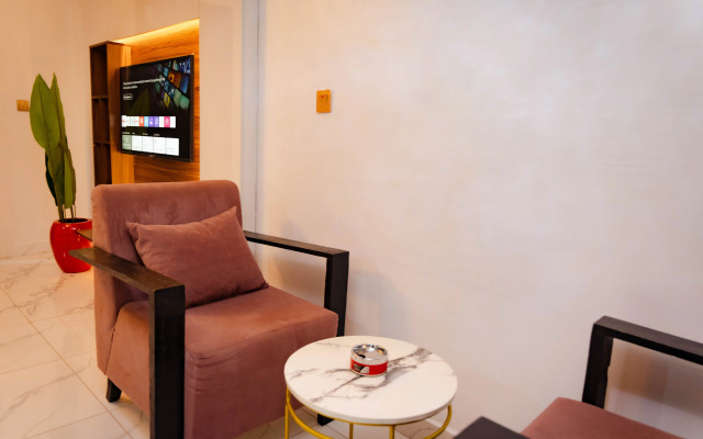 247 Luxury Hotel